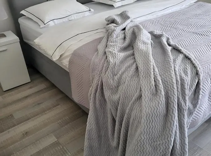 Mari Apartment